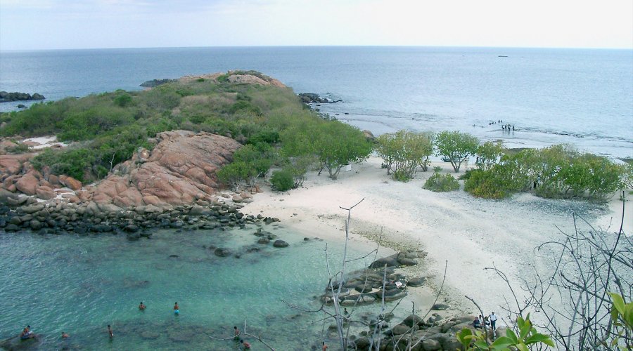 Pigeon Island Tour